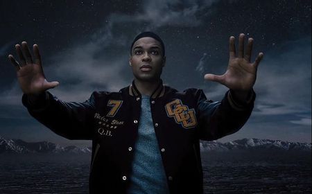 Blak-blakannya Ray Fisher Soal Kasus Kekerasan dan Pelecehan yang Ditutupi WarnerMedia