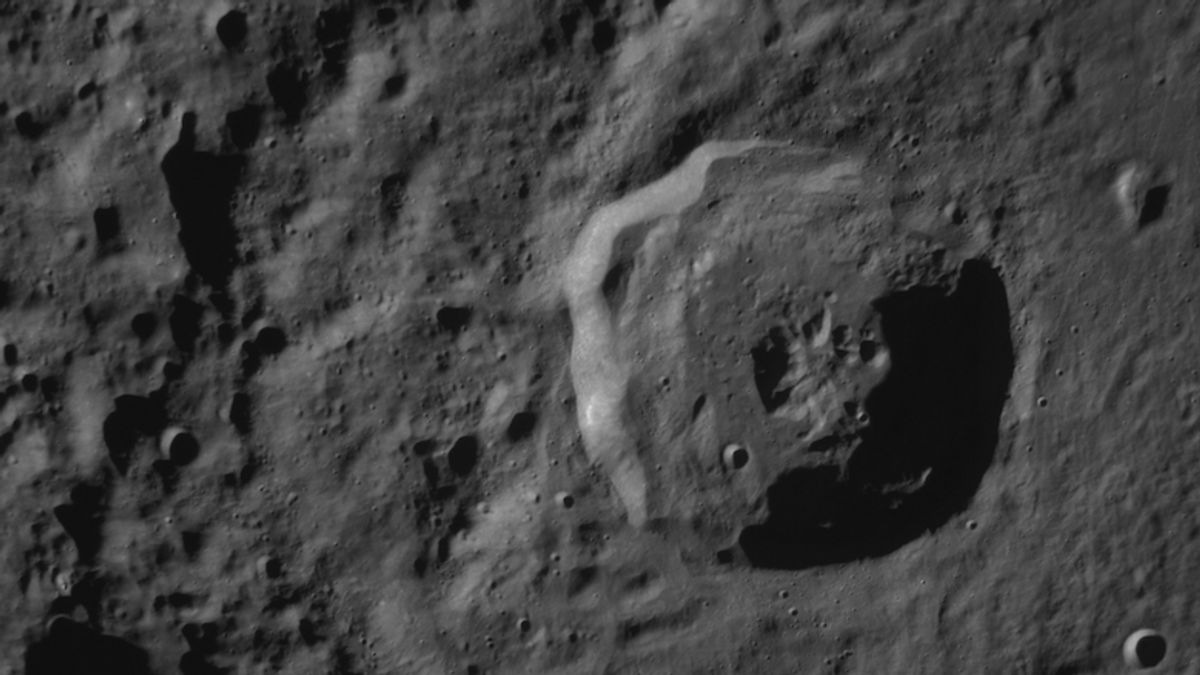 星号火星车成功降落在月球