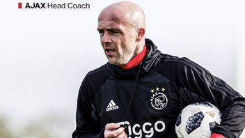 Ajax Amsterdam介绍Alfred Schreuder为新教练，Erik Ten Hag的前助理，曾在巴塞罗那工作过