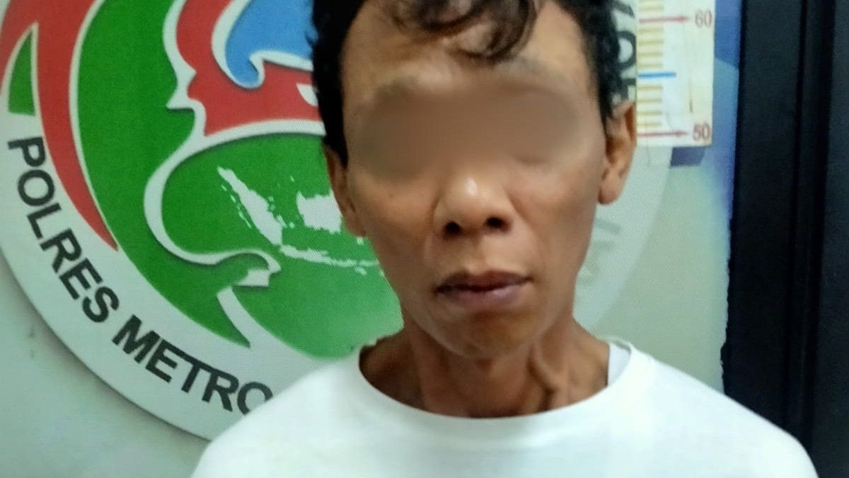 Police Arrest Drug Dealer After Residents Send Messages Via Social Media
