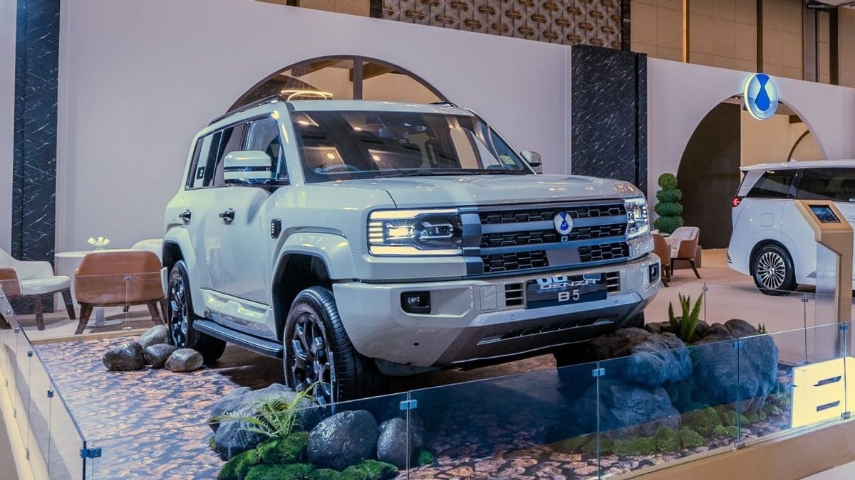 BYD تكشف عن تقديرات سعر Denza B5 إذا تم بيعها رسميا في إندونيسيا