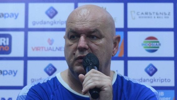 L’entraîneur de Persib s’est ouvert sur les troubles dans le match contraste de dieu United