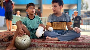 جاكرتا (رويترز) - يأمل السفير الفلسطيني لدى روسيا بوجي ترامب أن يضرب المسدس على الرغم من تعرض إسرائيل للضرب