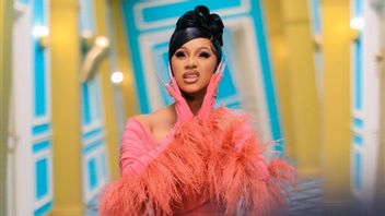 Sukses dengan <i>WAP</i> Cardi B Siapkan Lagu <i>Up</i>