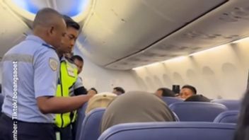 Lion Air Passengers Shouting Bombs Already Troubled Before Taking The Plane