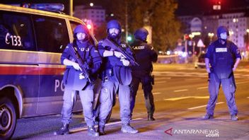 Austrian Home Affairs Minister Called One Of The Violators Of The Vienna Attack 