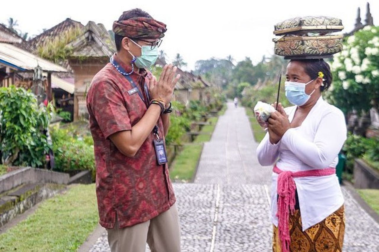 Travailleurs Du Tourisme Vaccinés Et Saisir Les Conducteurs Sur L’île Des Dieux, Sandiaga Uno: Bali Est Toujours Inspirant