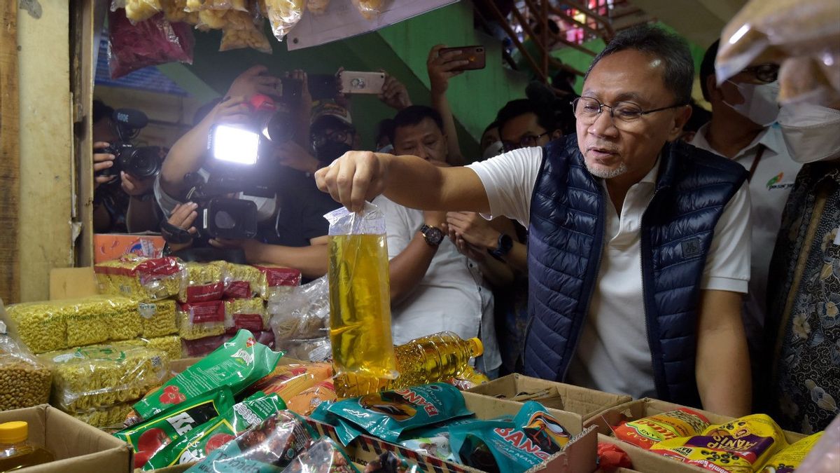 Mendag Zulhas: As Promised, Less Than A Month, The Price Of Cooking Oil Is Rp14,000 Per Liter