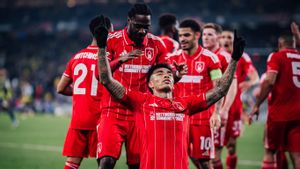 Debut Vitor Pereira Bawa Forest Hancurkan Fenerbahce di Playoff Liga Europa