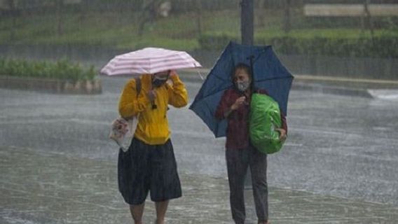 Prepare Umbrellas, BMKG Predicts Rain In Jabodetabek Today