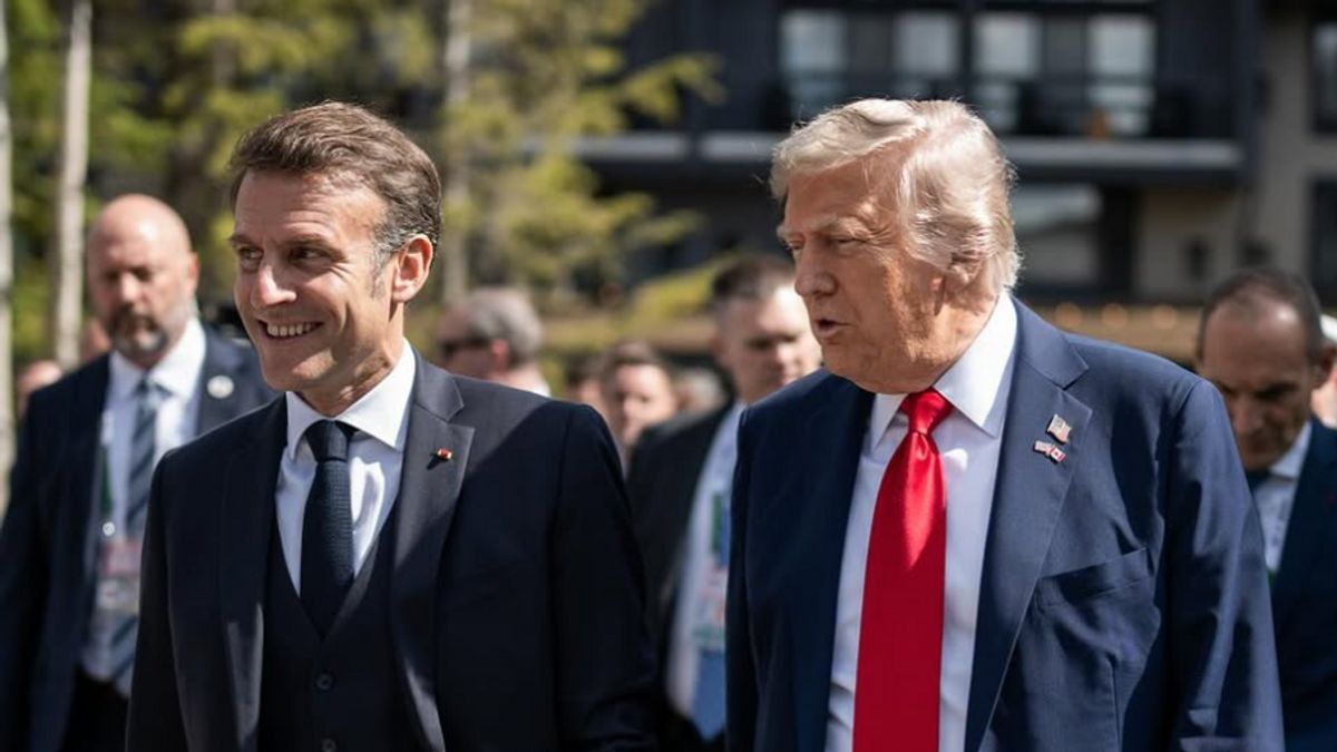Disetop Polisi, Macron ‘Terjebak’ Iring-iringan Presiden AS, Langsung Telepon Trump