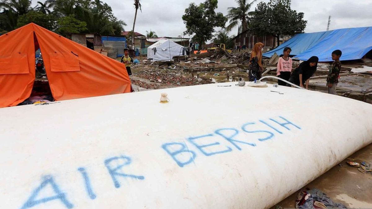 Pour répondre aux besoins en eau propre, le ministère PU a construit 24 points d'eau à Aceh Tamiang