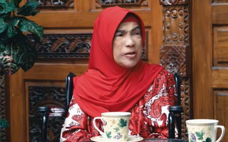 Alhamdululillah, Ratusan Juta Diterima Dorce Gamalama dari Megawati Soekarnoputri dan Presiden Jokowi