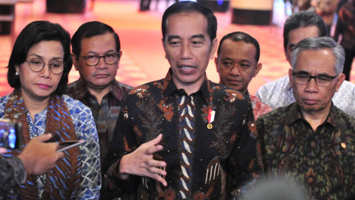 Jokowi ke Bahlil, Realisasi Investasi 2021 Harus Capai Rp900 Triliun!