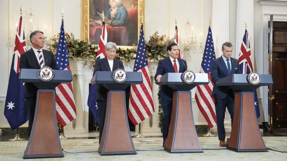 Menlu Rubio Pastikan Kesepakatan Kapal Selam AUKUS Berjalan Lancar