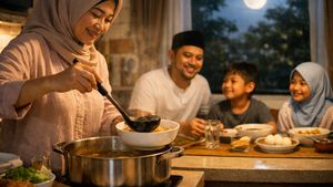 10 Menu Sahur Berkuah Praktis untuk Menemani Puasa Anda