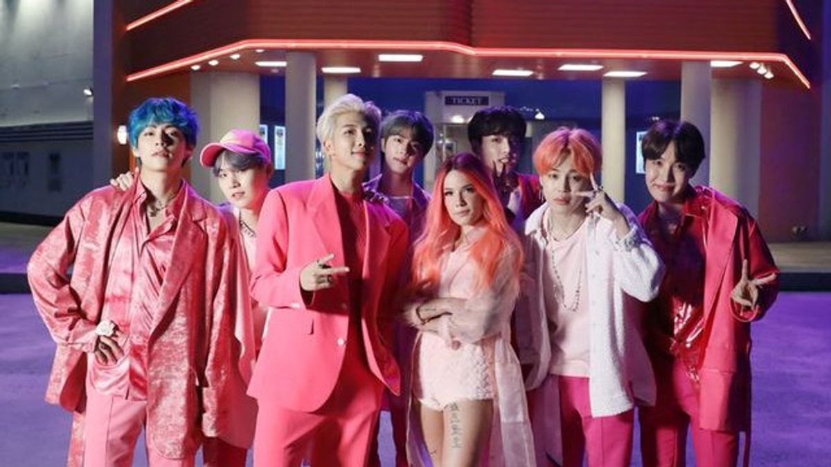 Halsey, Lauv, And Steve Aoki Enter The Line Up Of Big Hit Labels 2020 Year-End Concert
