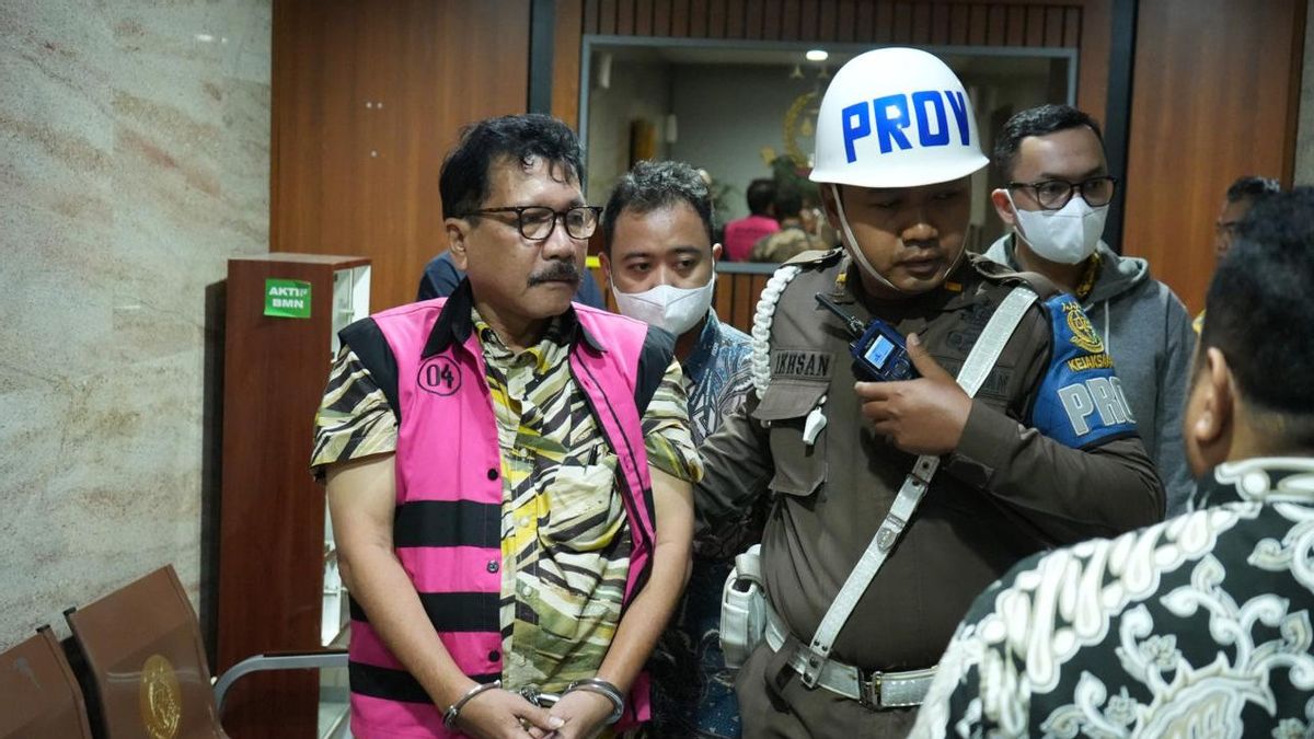 'Urus' Kasus di Mahkamah Agung, Zarof Ricar Terima Duit Hampir Rp1 Triliun dan Emas 51 Kilogram