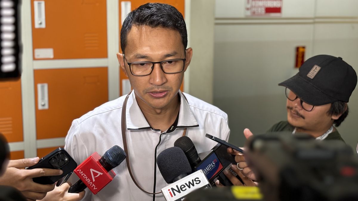 KPK Cecar 3 Tersangka Soal Proyek Peningkatan Jalan di Dinas PU Mempawah  yang Berujung Korupsi