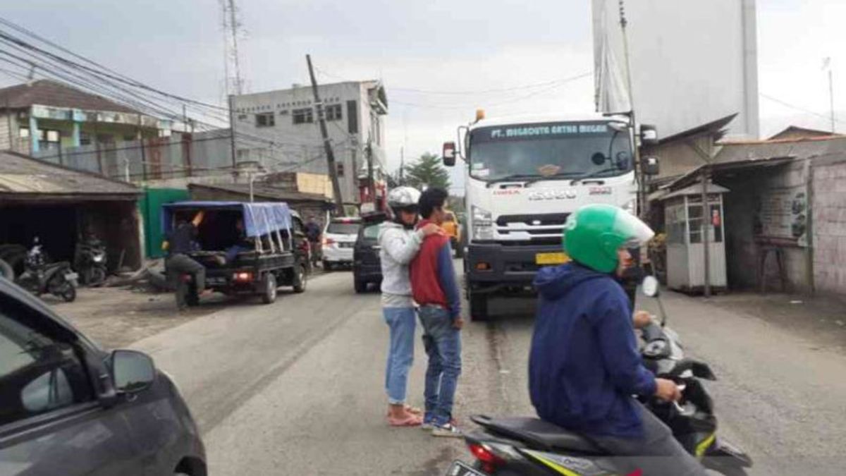 Viral Aksi Pungli Supir Truk di Jalan Marunda Makmur Bekasi, Polisi Ringkus 5 Pemuda