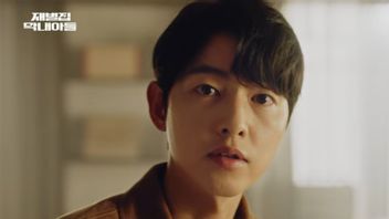 Synopsis Drama Reborn Rich, Action To Reply With Song Joong Ki