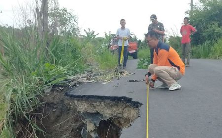 Hujan Lebat Picu Melebarnya Longsor di OKU Selatan Sumsel