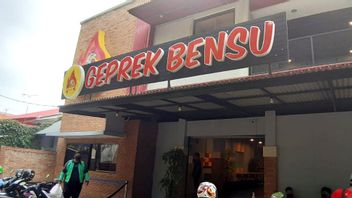 Ruben Onsu No Longer Holds The Trademark 'Geprek Bensu' Trademark