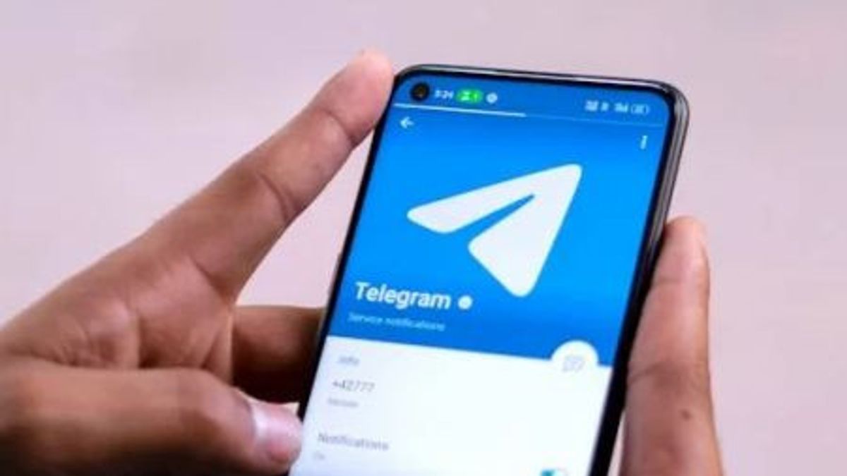 iOS뿐만 아니라 Telegram의 액체 유리 디자인이 Android에서 출시되었습니다.