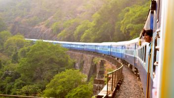 How To Buy Train Tickets Go Show: Here Are Some Ways