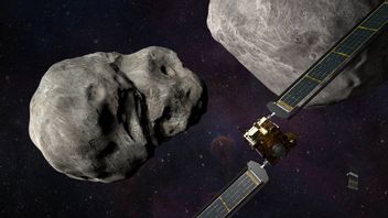 DART飞机现在在小行星上胶结之前传播卫星以进行记录