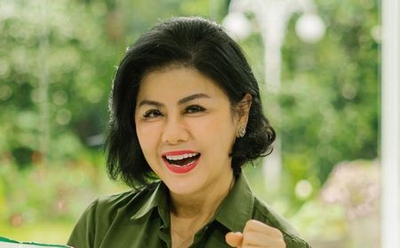 Sulit Berdamai dengan Hotma Sitompul, Desiree Tarigan Tetap Bersyukur dengan Unggah Bunga Penuh Warna