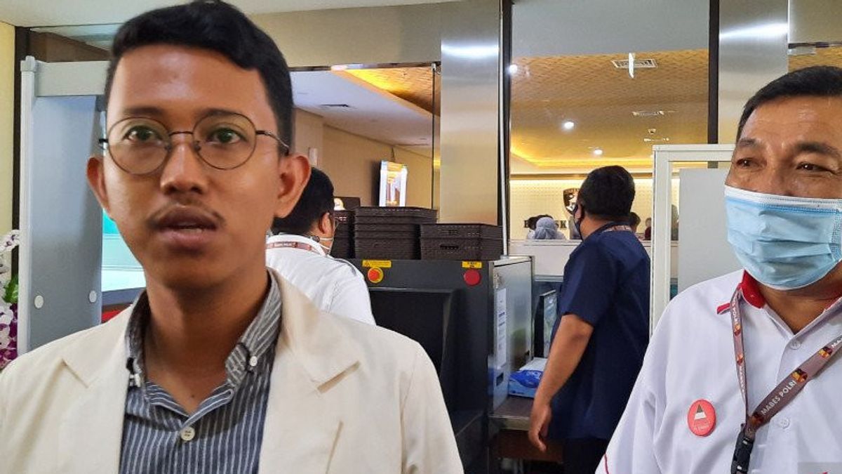 Mahasiswa Hindu Laporkan Bu Desak ke Bareskrim Polri soal Penistaan Agama