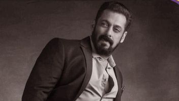 Salman Khan Digigit Ular Sampai Harus Dirawat 6 Jam di Rumah Sakit