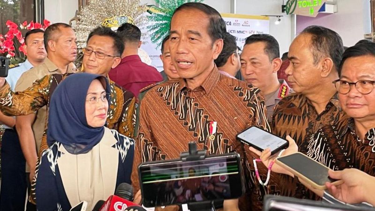 Le président Jokowi : Perpres Publisher Rights n'applique pas aux créateurs de contenu