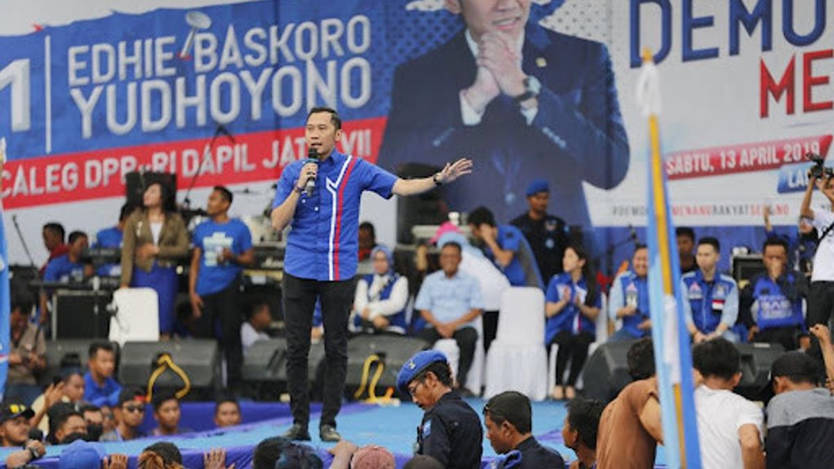 carrière politique d’Edhie Baskoro Yudhoyono Putra, le candidat au plus grand nombre de voix
