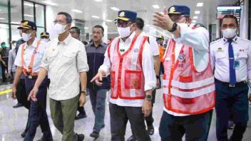 Acting Governor Heru And KAI Will Reorganize The Environment Of Train Stations In Jakarta