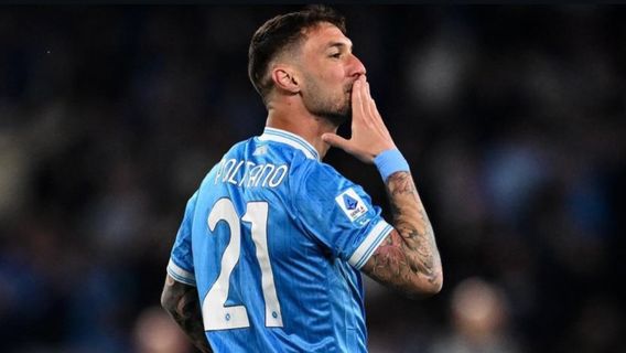 Naples s'approche de l'Inter en haut de l'affiche de la Ligue italienne