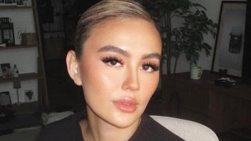 Agnez Mo Semakin Gencar Bicara Soal Royalti lewat Media Sosial   