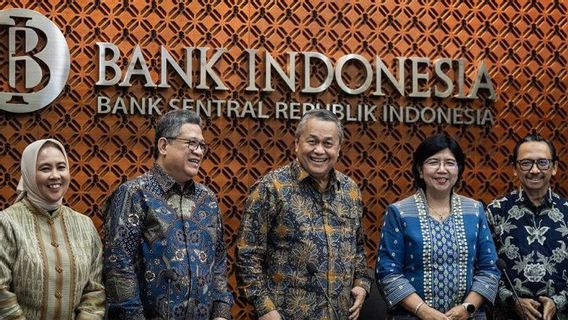 Ekonom: Momentum Tepat BI Pangkas Suku Bunga di RDG Mei 2025