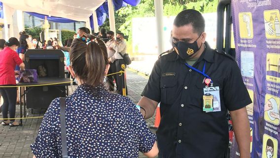 Gereja Katedral Imbau Jemaat Tak Bawa Barang Berlebih, Cegah Antrean Saat Masuk