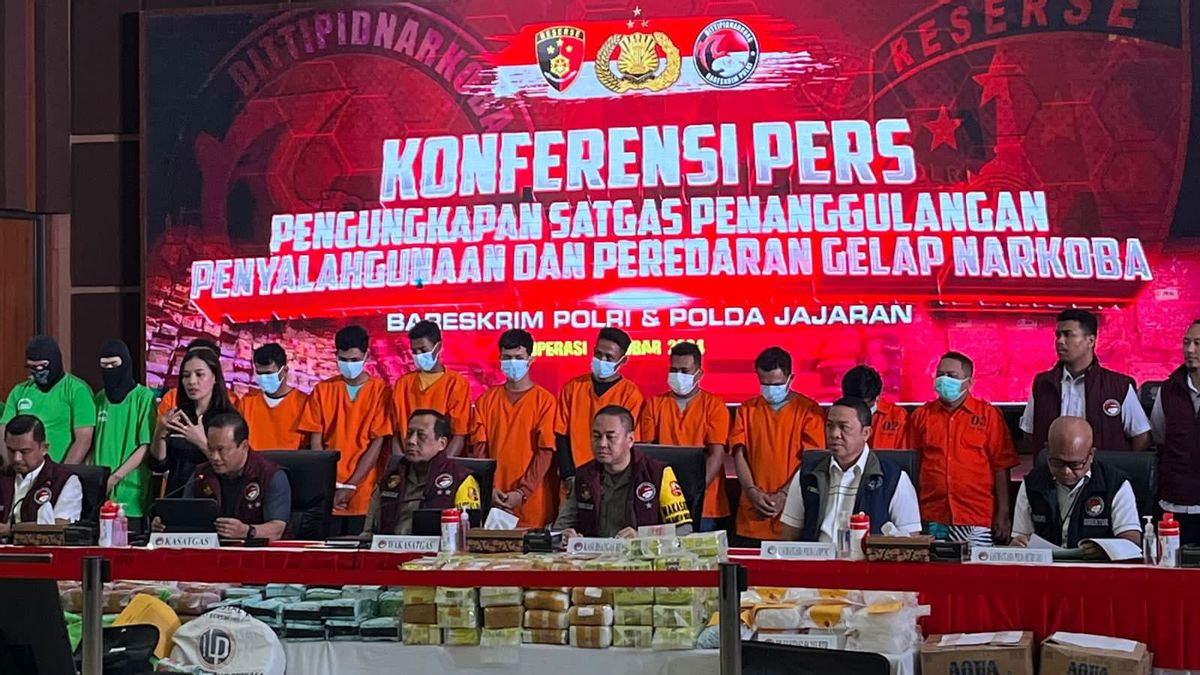 In The Last Month, The National Police Unloaded 10 Drug Cases Confiscating Hundreds Of Kilo Methamphetamine