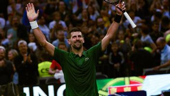 Novak Djokovic Catatkan Kemenangan Ke-100 di Australia Open