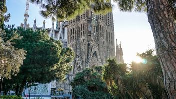 バルセロナで休暇を過ごしたいですか?次の観光地を訪れる必要がありますか