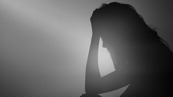 Tanda-Tanda Mati Rasa Emosional yang Sering Tak Disadari
