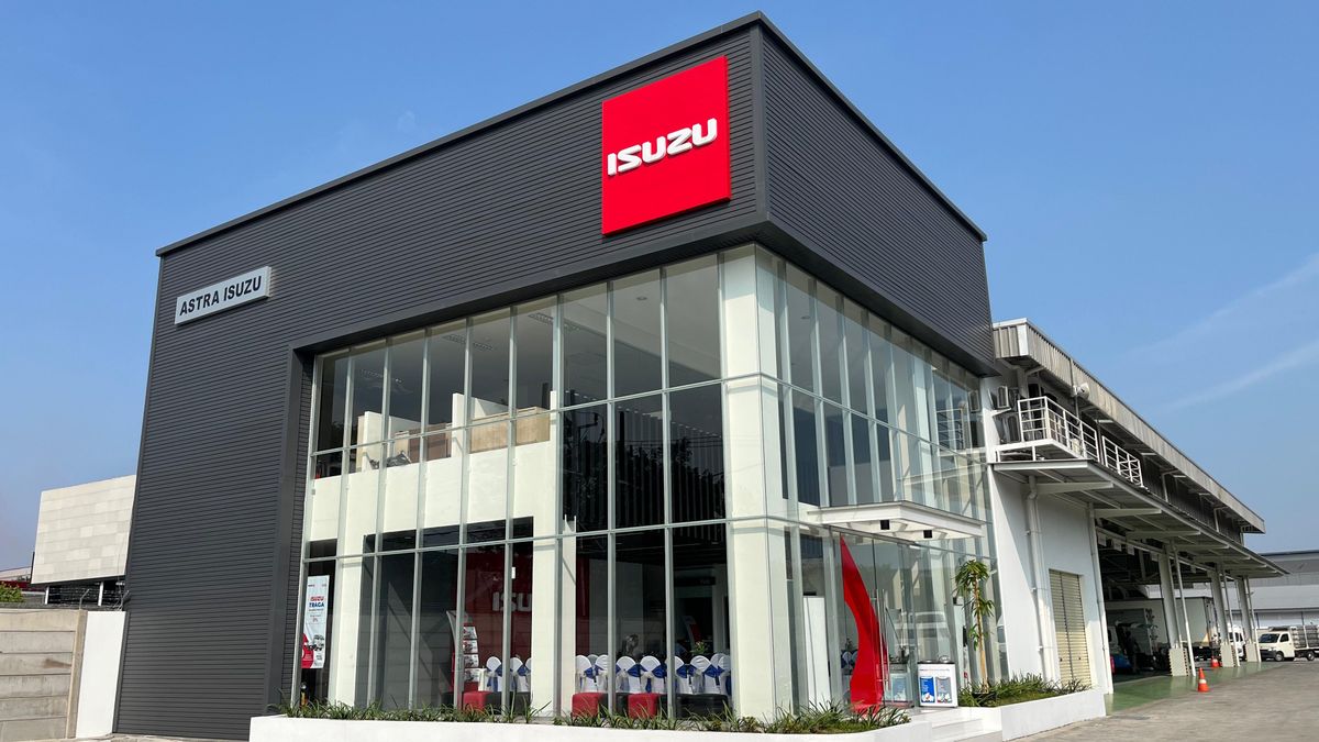 ar, Isuzu a officiellement créé Astra Isuzu Marg gharyo (en malgache)