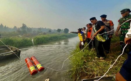 Area Bandara Syamsudin Noor Rentan Karhutla, Pemrov Kalsel Buka Pintu Air Lakukan Pembasahan