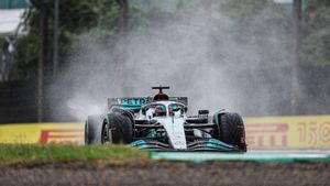 Duet Mercedes Kalahkan Verstappen pada Latihan Kedua GP Jepang