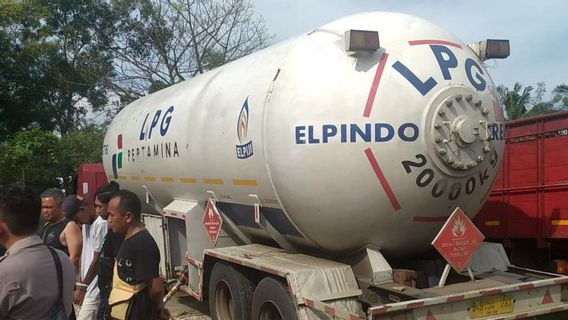 Polisi Tangkap 2 Tersangka Baru Penyelundupan 20 Ton LPG di Subang