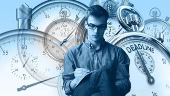 Employee Performance Indicators: Definition, Examples, and How to Measure Them