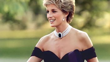 Patung Lilin Putri Diana Berbalut Gaun Balas Dendam Resmi Dipamerkan di Paris